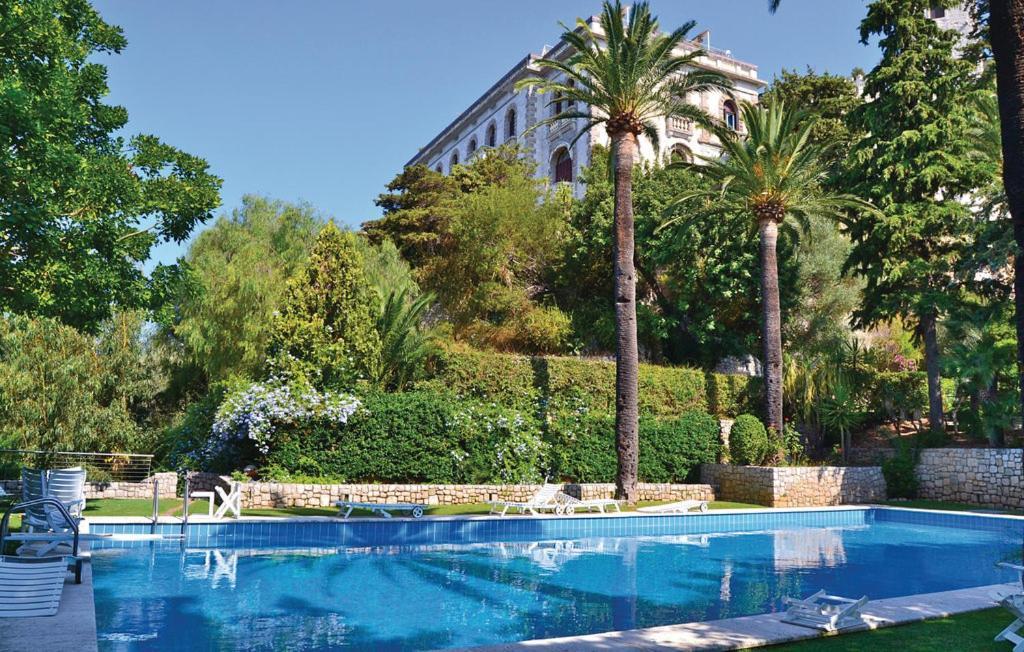 Nella Torre Apartment *